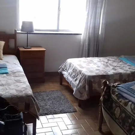 Daire In Praia Da Rocha, To Accommodate 5 To 6 People *